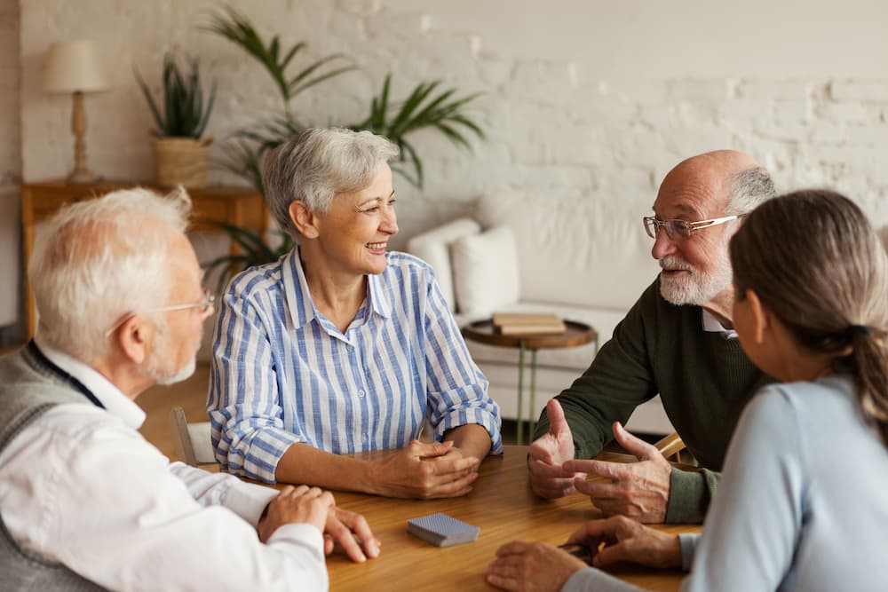 seniors discussing the difference between entrance fees and rentals